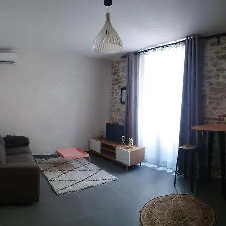 Cosy * Nimes