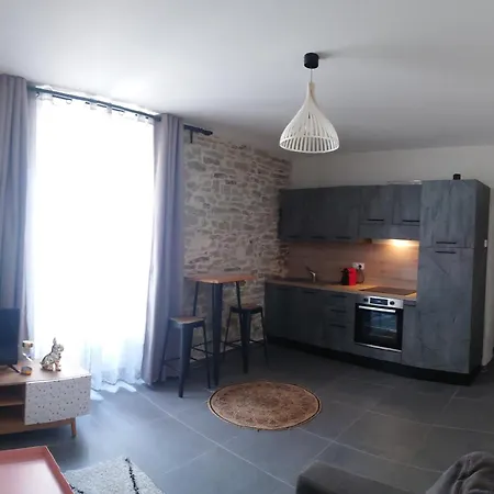 Cosy * Nimes